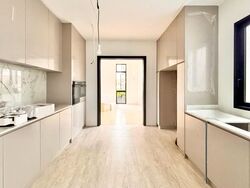 Henry Park (D10), Detached #533846361